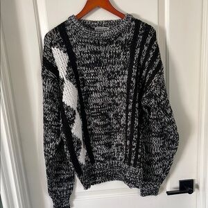 Vintage Black and White Knit Sweater